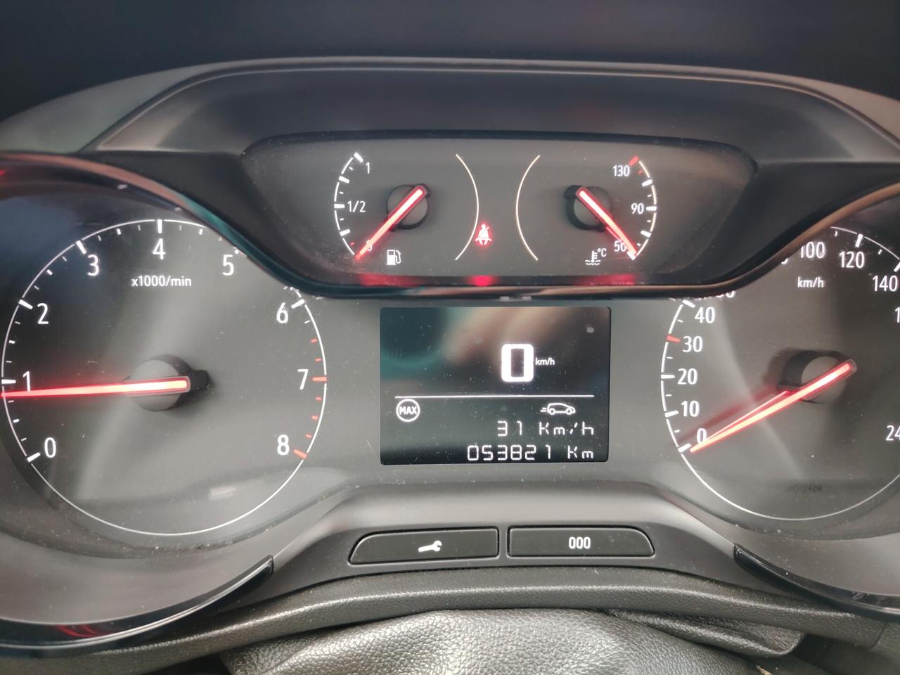 Opel Crossland X 1.2 12V Innovation - NEOPATENTATI