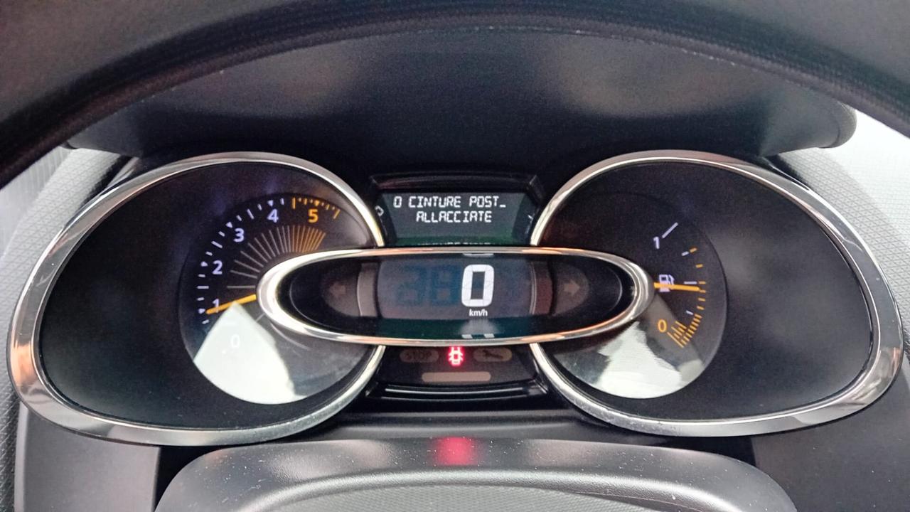 Renault Clio Sporter 1.5 dCi 8V 75CV Live