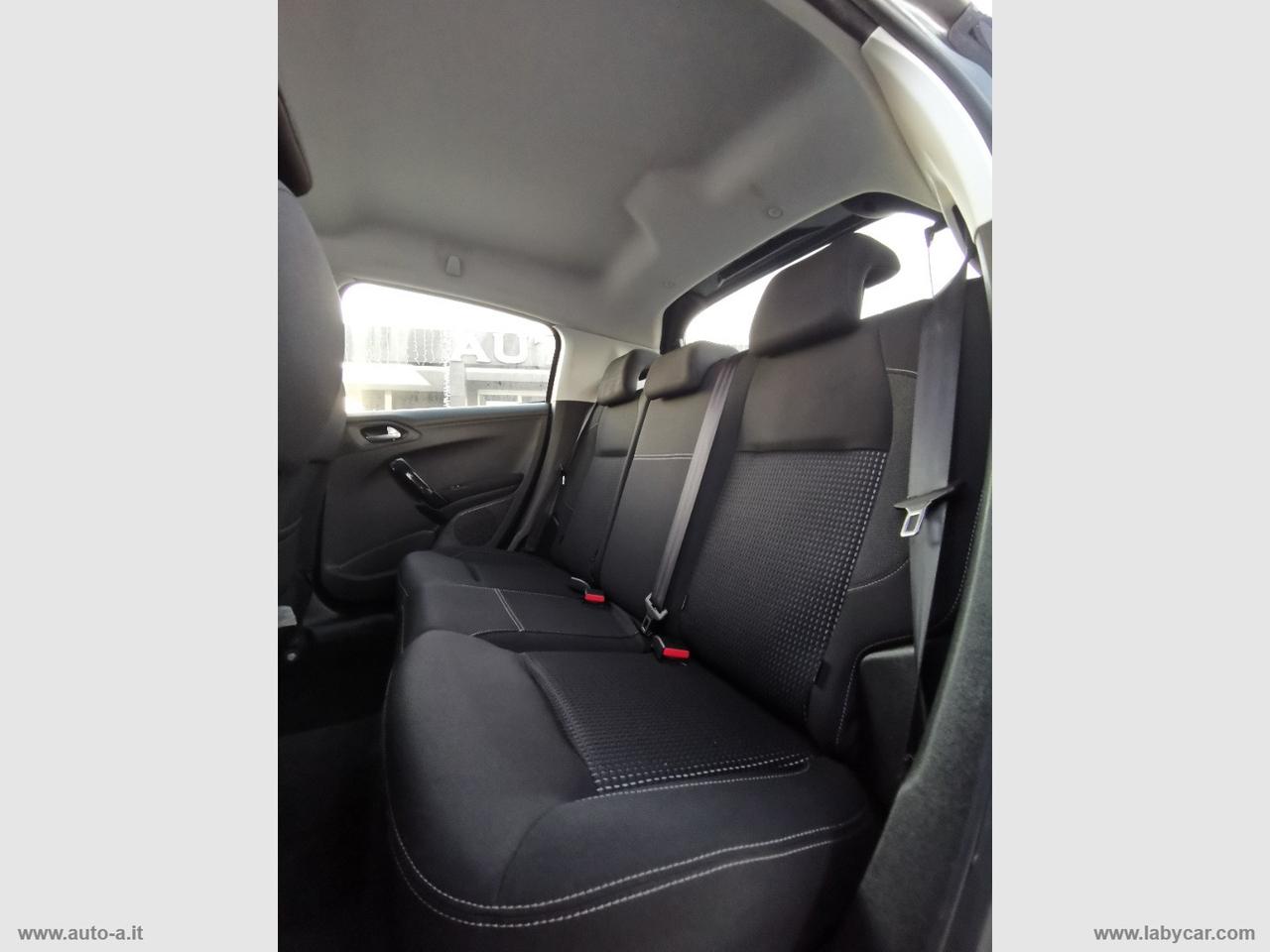 PEUGEOT 208 BlueHDi 75 5p. Allure