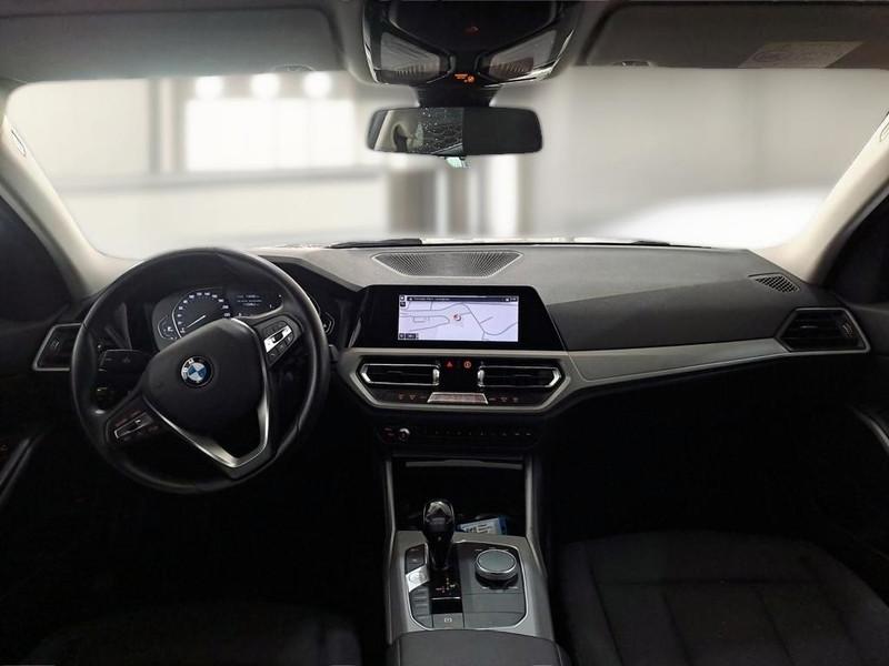 BMW 318 48V BUSINESS ADVANTAGE AUTO TOURING STATION WAGON