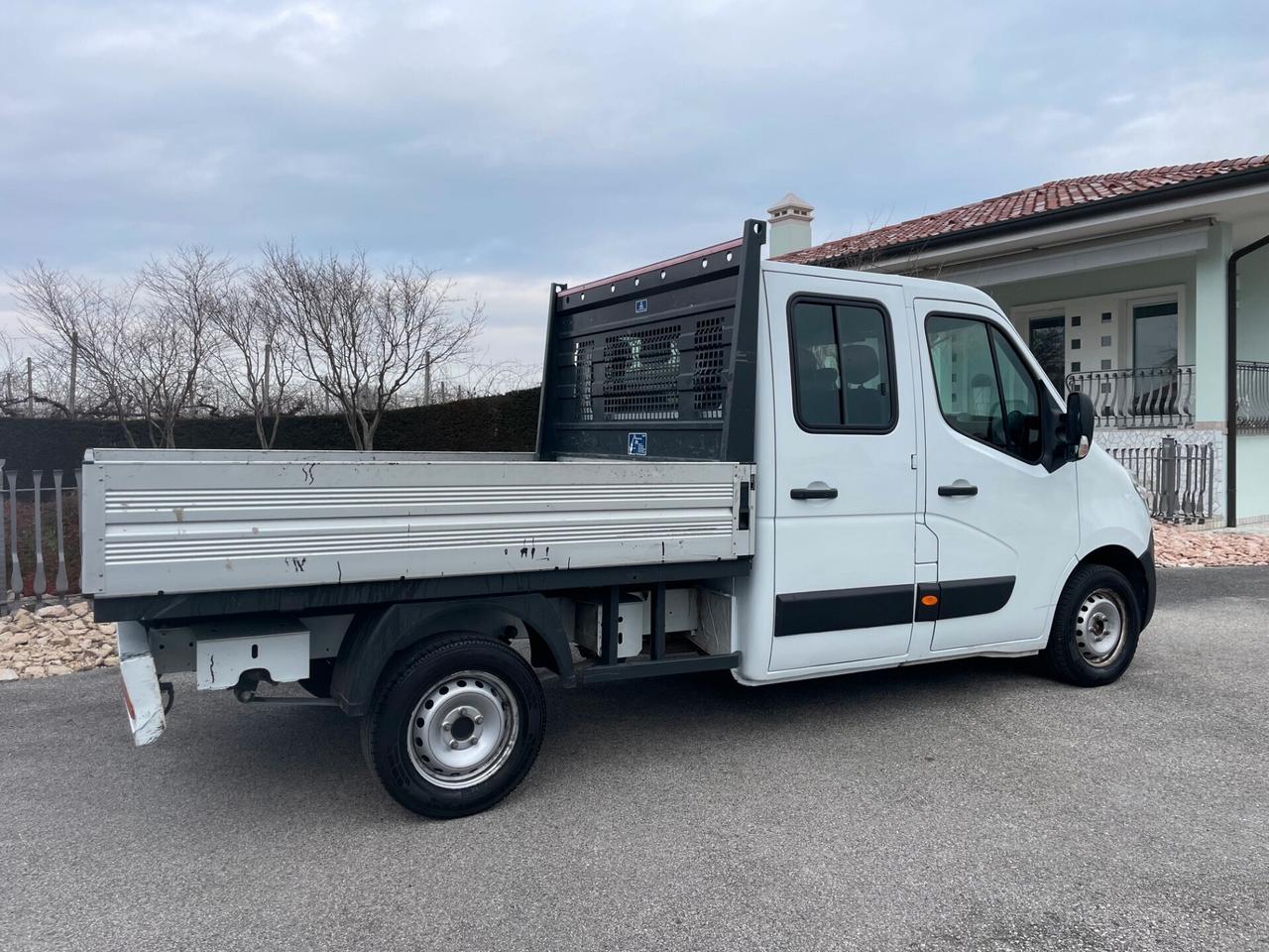 Renault Master T35 2.3 dCi/145 PM Cassone fisso 7 posti
