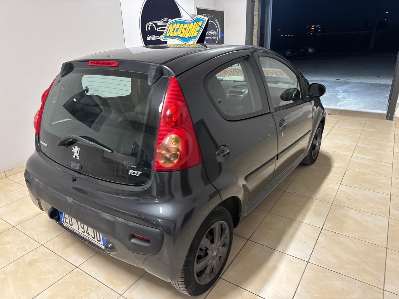 Peugeot 107 1.0 68CV 5p. Sweet Years