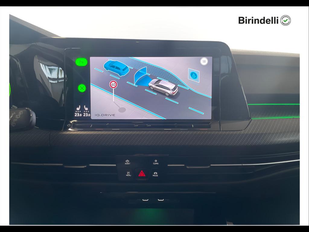 VOLKSWAGEN Golf 8ª serie - Golf Variant 2.0 TDI 150 CV DSG SCR R-Line