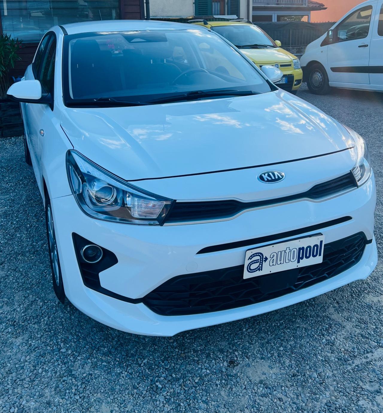 Kia Rio 1.0 T-GDi 100 CV MHEV iMT Style