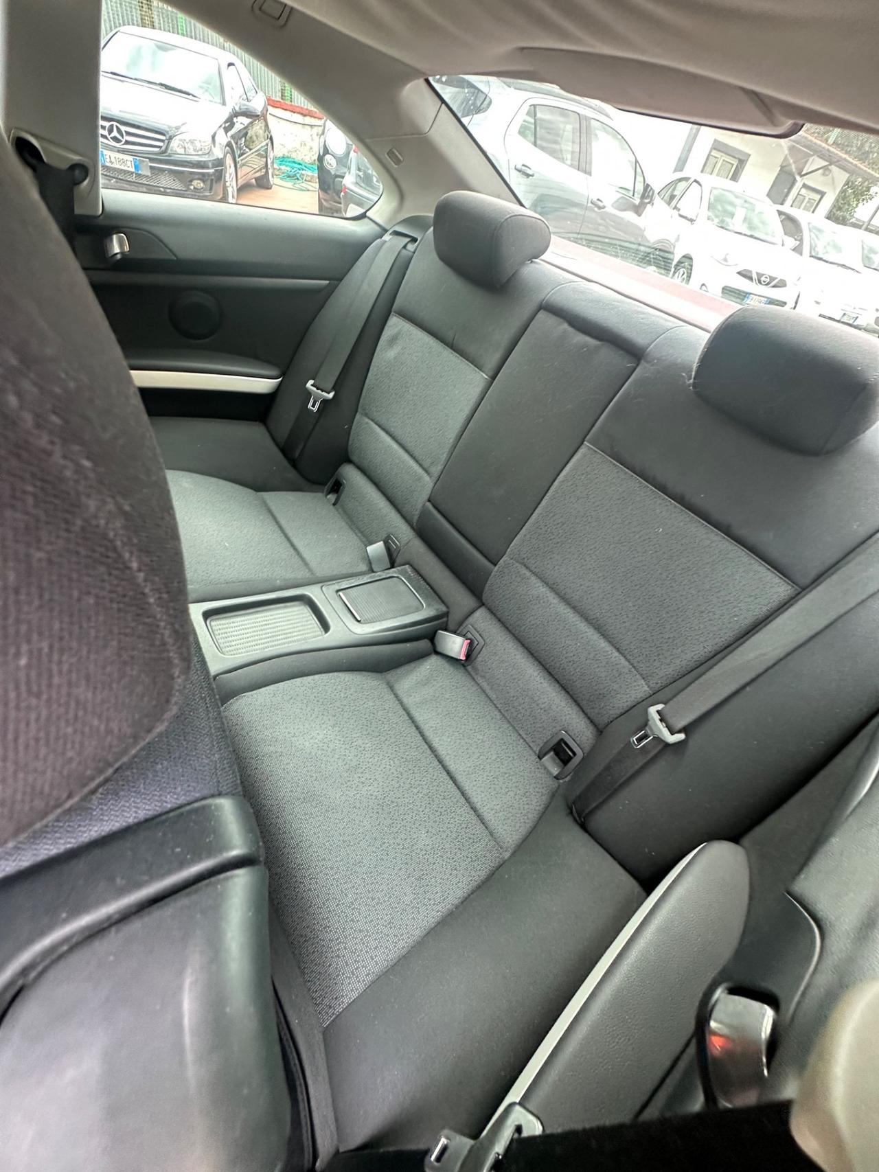 Bmw 325 325i cat Coupé Attiva