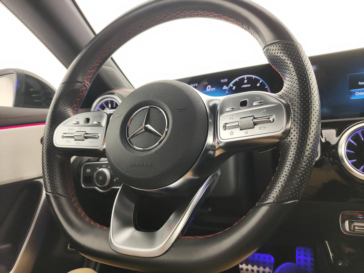 Mercedes-Benz CLA Coupe 200 d Premium auto