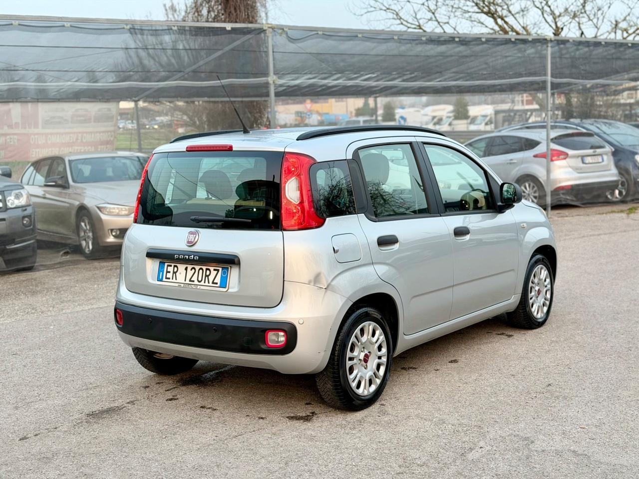 Fiat Panda 2013 1.2 Lounge km solo 120,000 ok neopatentati ! ! !