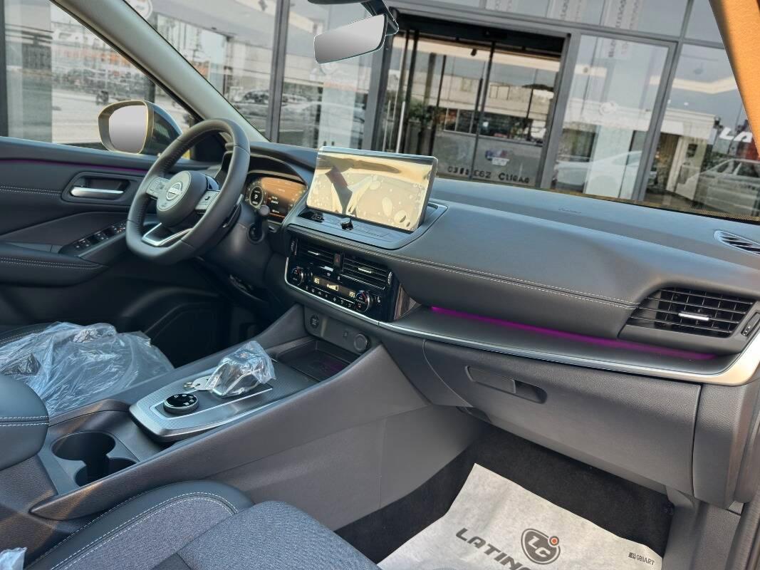 Nissan Qashqai KM0 1.3 mhev N-Connecta 4wd 158cv AUTO TETTO PANO