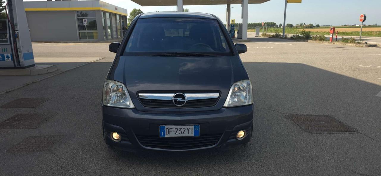 Opel Meriva 1.7 CDTI 101CV Cosmo