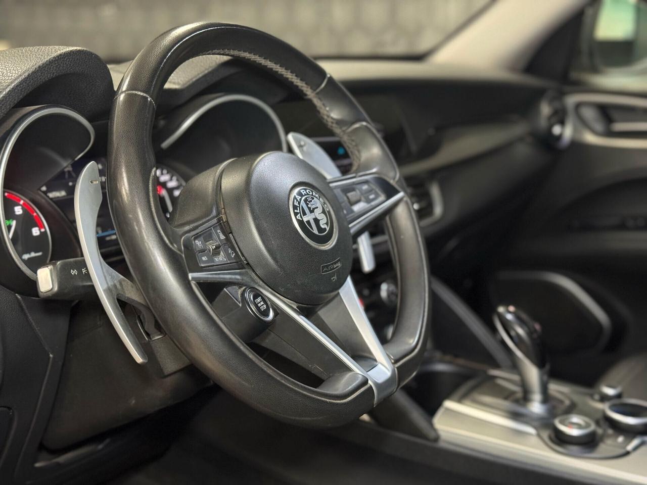 Alfa Romeo Stelvio 2.2 Turbodiesel 210 CV AT8 Q4