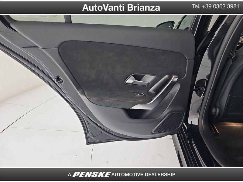 Mercedes-Benz Classe A A 200 Night Edition