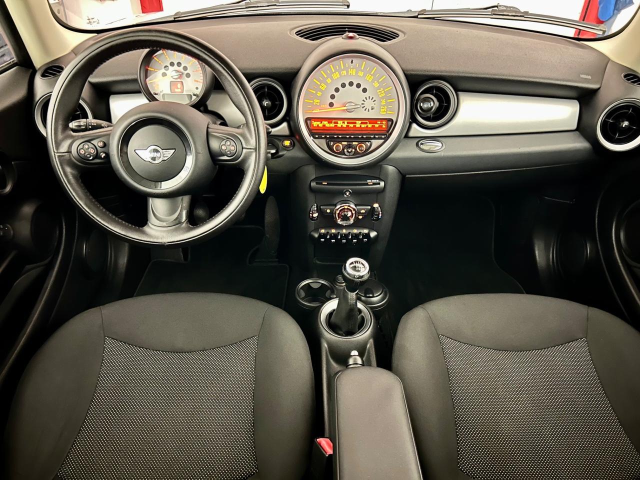 Mini Cooper Coupe 1.6 Coupé