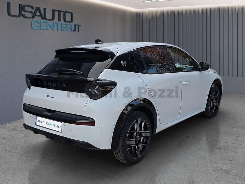 Lancia Ypsilon Ypsilon Hybrid e-DCT LX