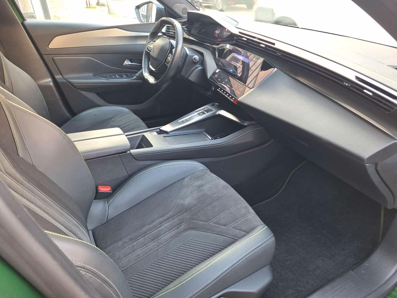 Peugeot 308 PureTech Turbo 130 S&S EAT8 GT