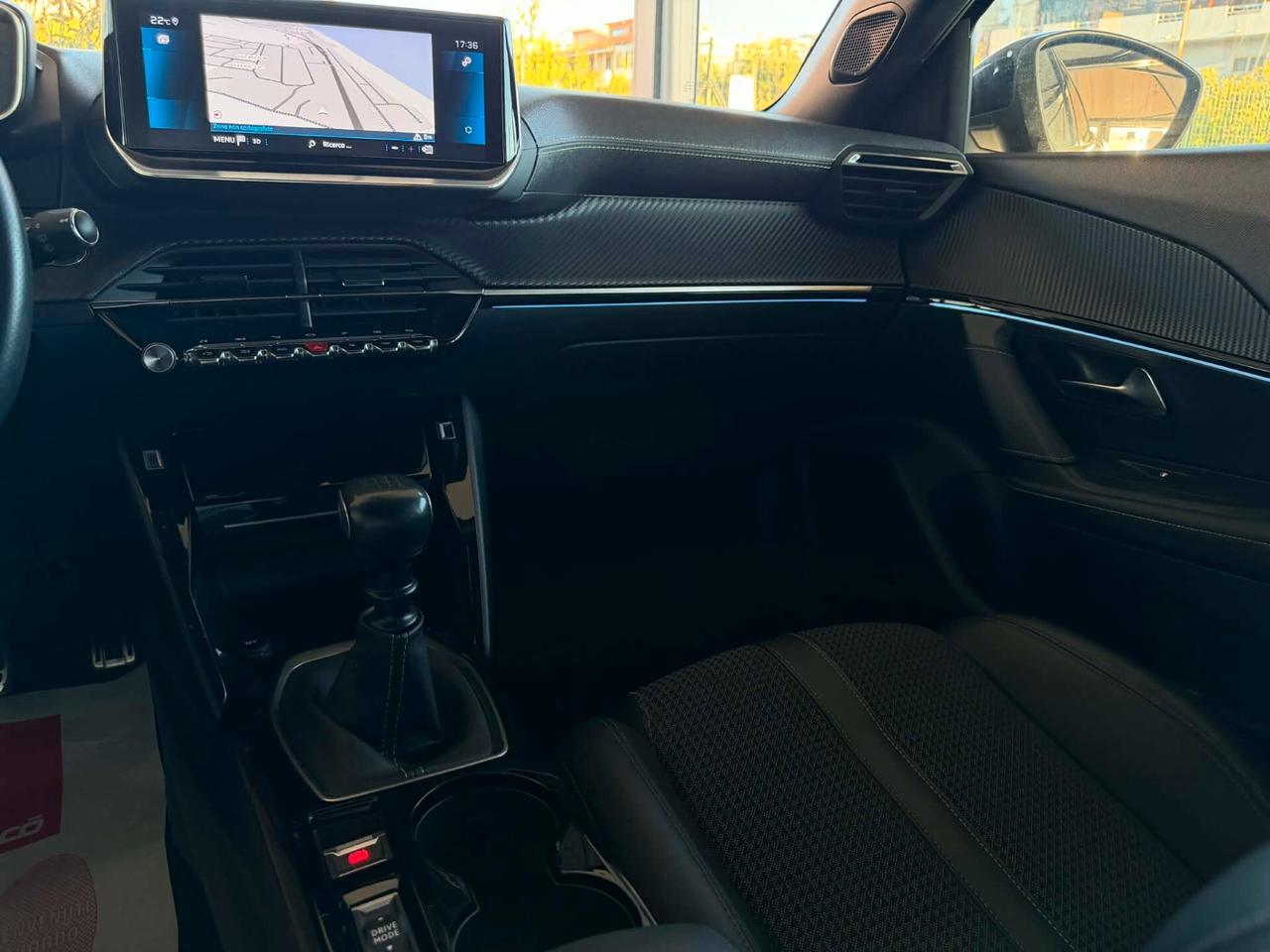 Peugeot 2008 PureTech 130 S&S EAT8 GT Line