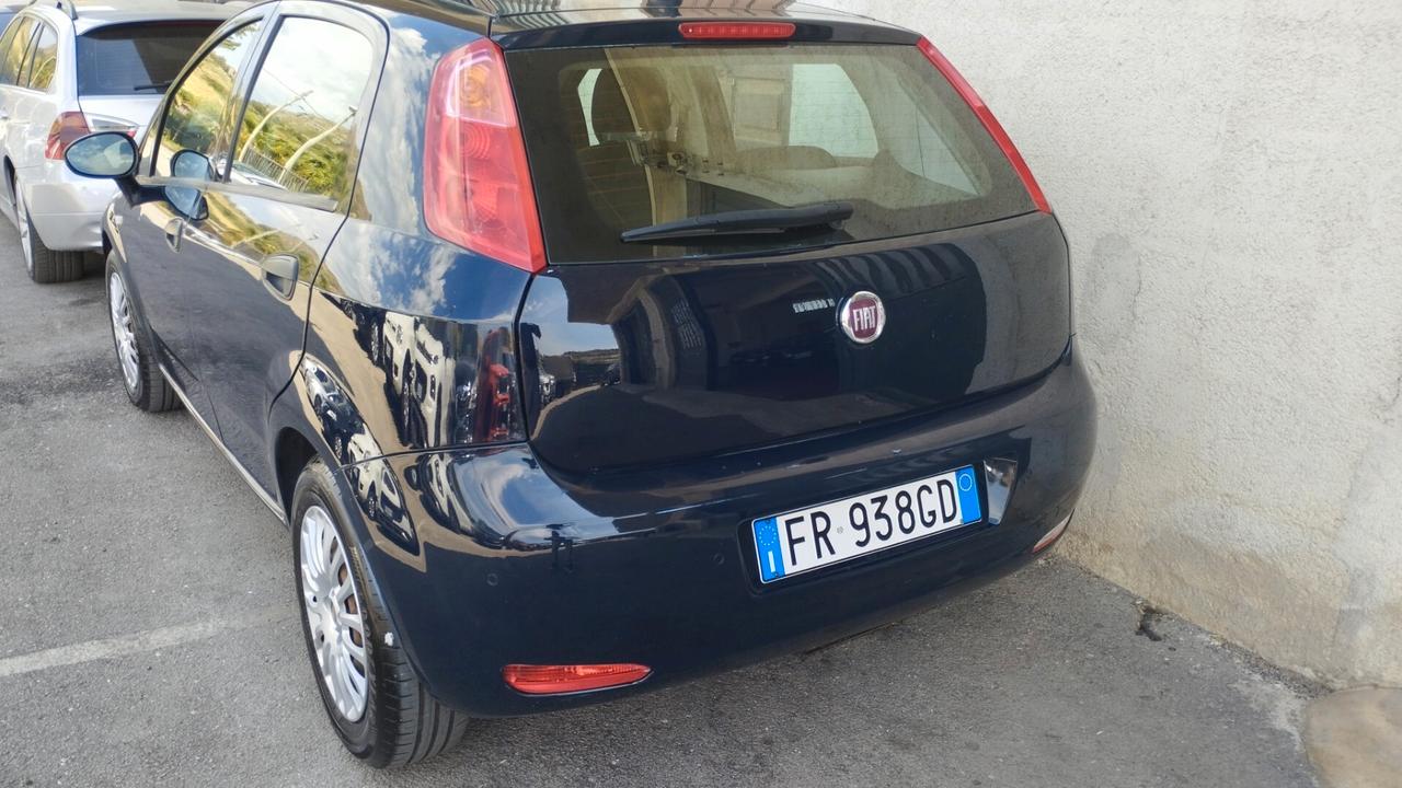 Fiat Punto 1.3 MJT II S&S 95 CV 5 porte Street