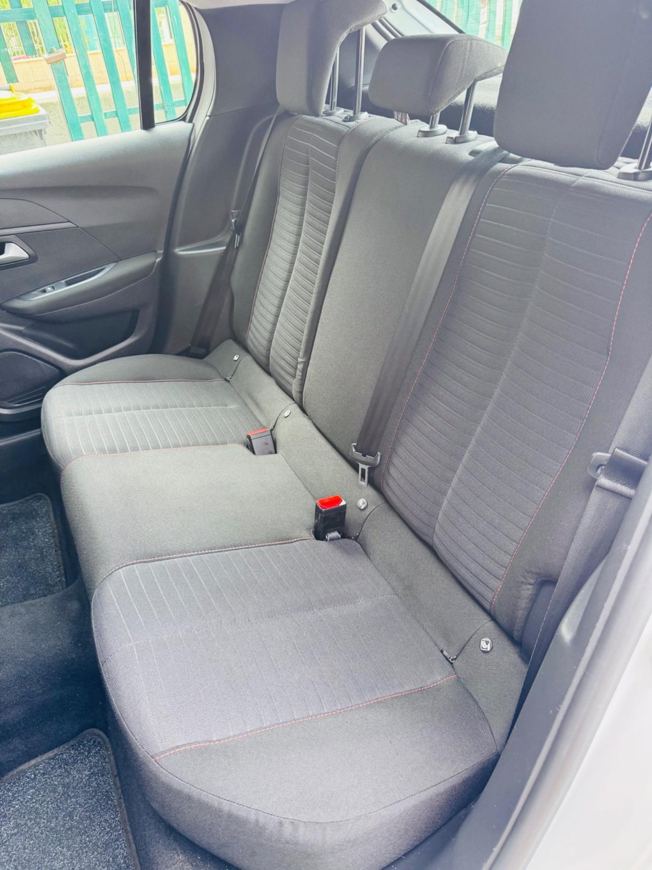 Peugeot 208 PureTech 100 Stop&Start 5 porte Allure
