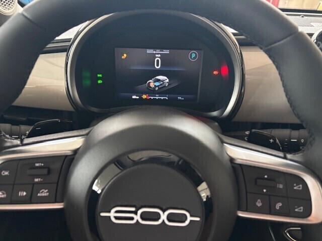 Fiat 600 Hybrid MHEV 1.2 Hybrid 100cv DCT