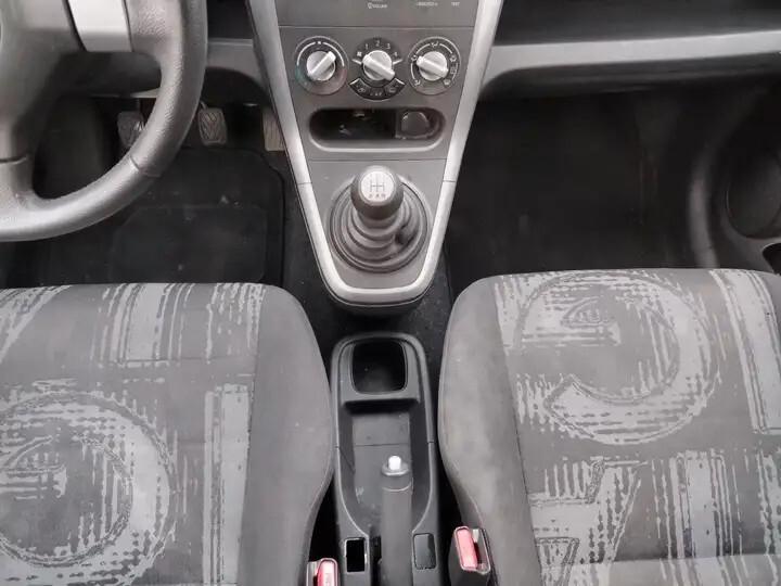 Opel Agila 1.0 12V 68 CV Ecotec