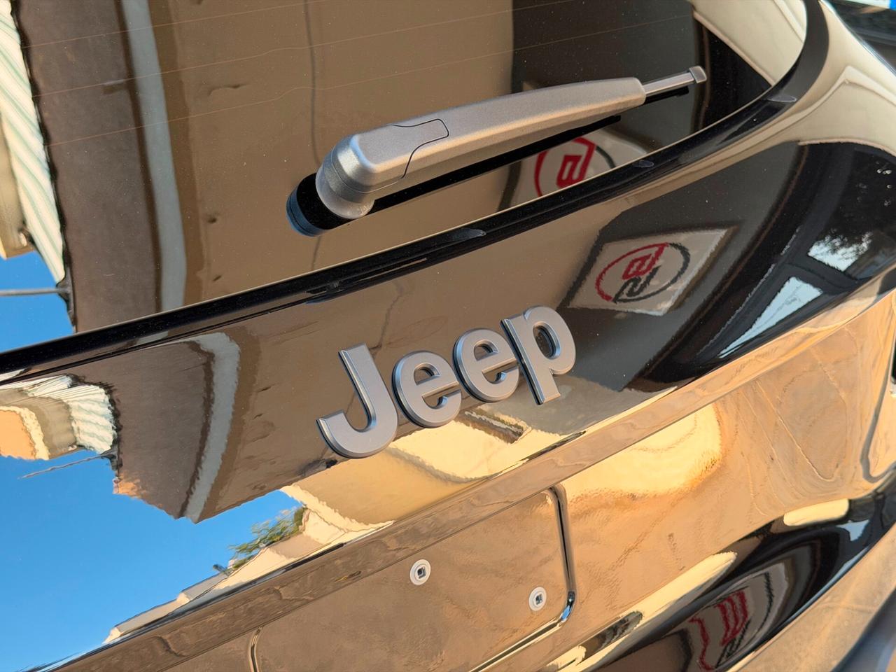 Jeep Avenger 1.2 Turbo1.2 turbo e-hybrid mhev Black Edition fwd 110cv edct6