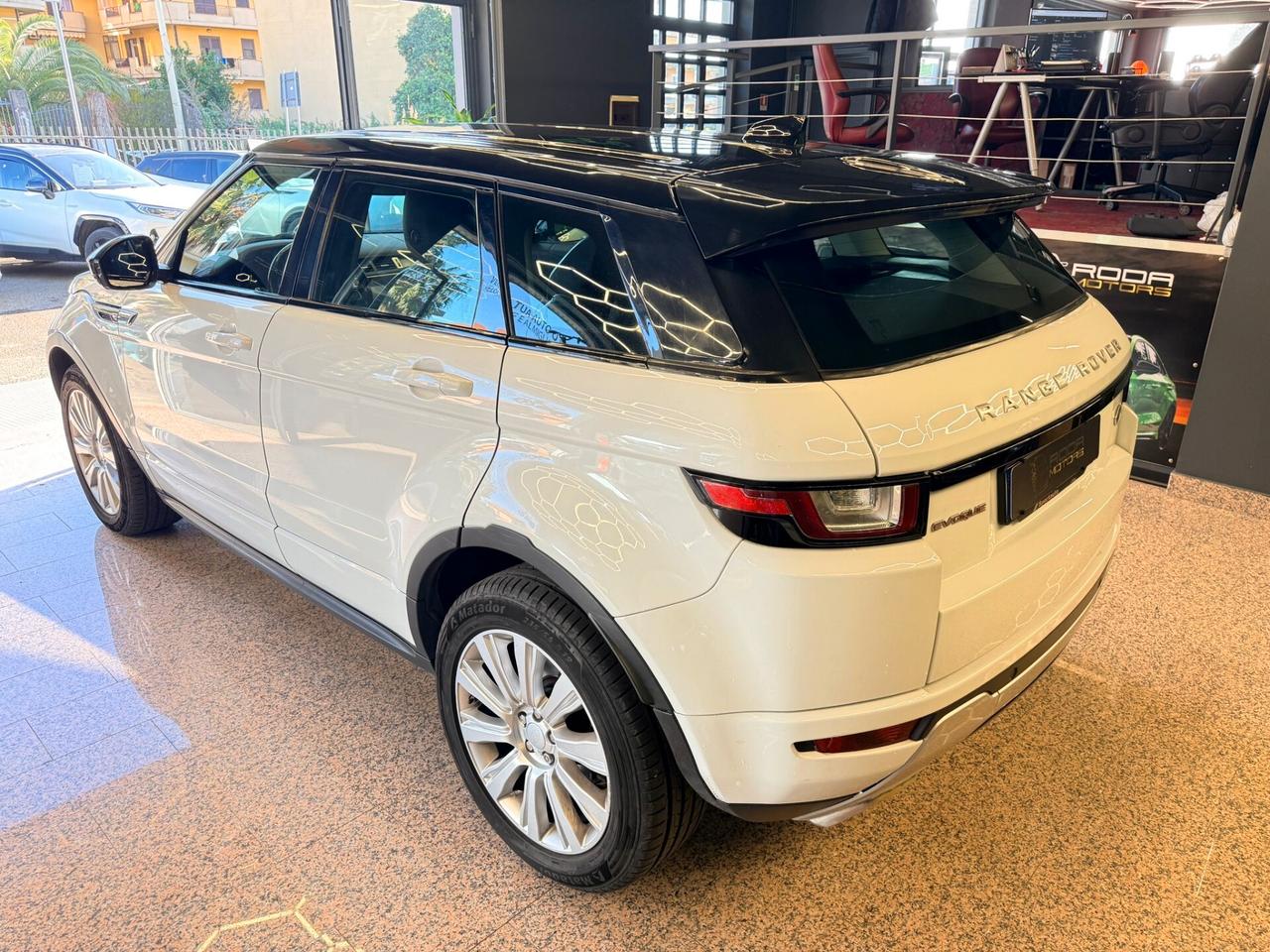 Land Rover Range Evoque 2.0 TD4 150 CV 5p. SE Dynamic