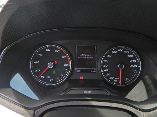 SEAT Arona 1.0 TGI Style Fari Full LED, Full Link, Neopatenta
