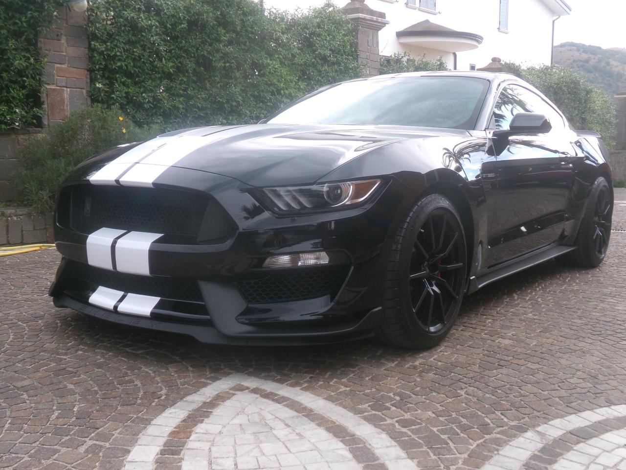 Ford Mustang SHELBY GT 350 5.2 533CV