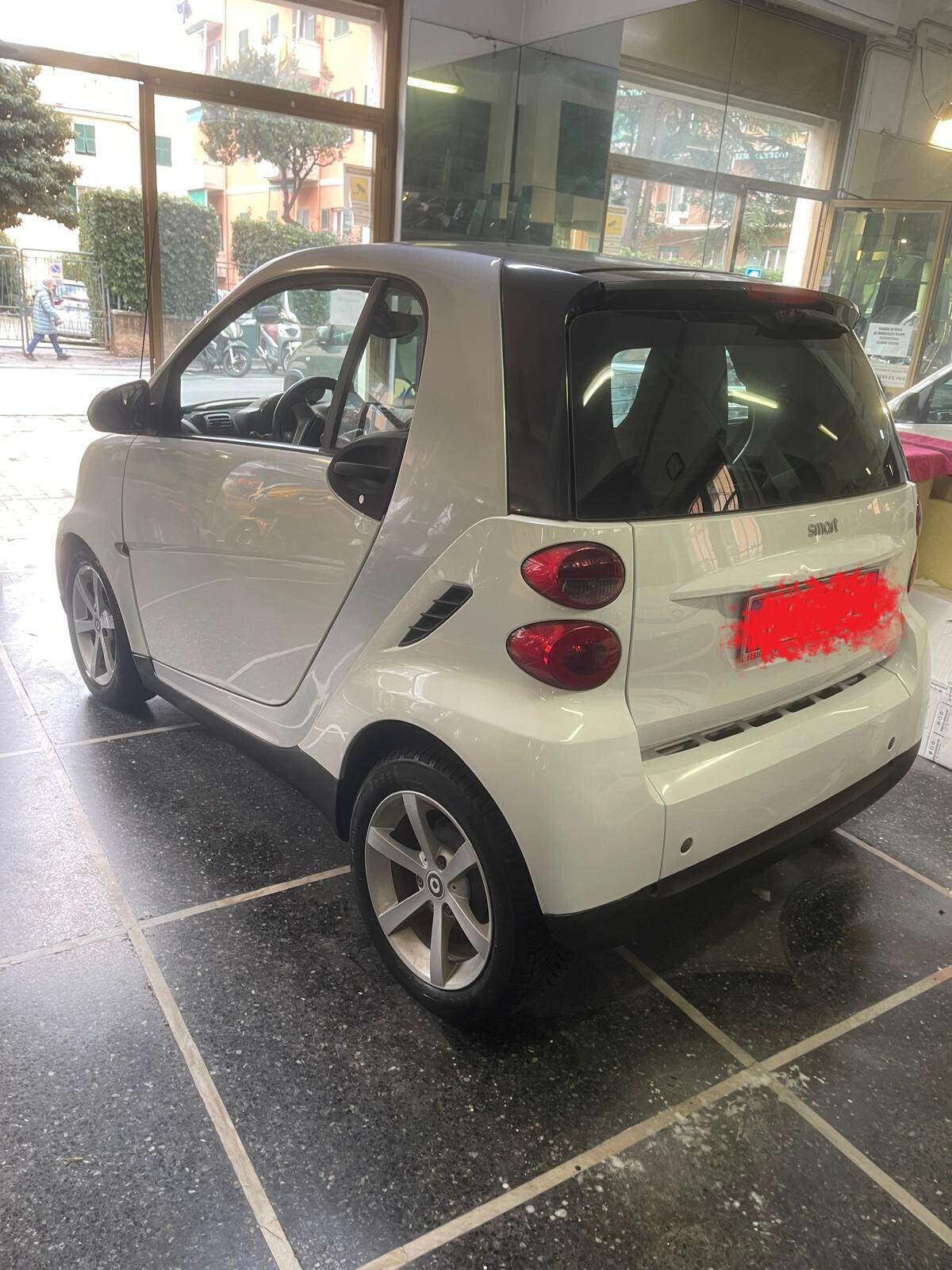 Smart ForTwo 1000 52 kW coupé passion