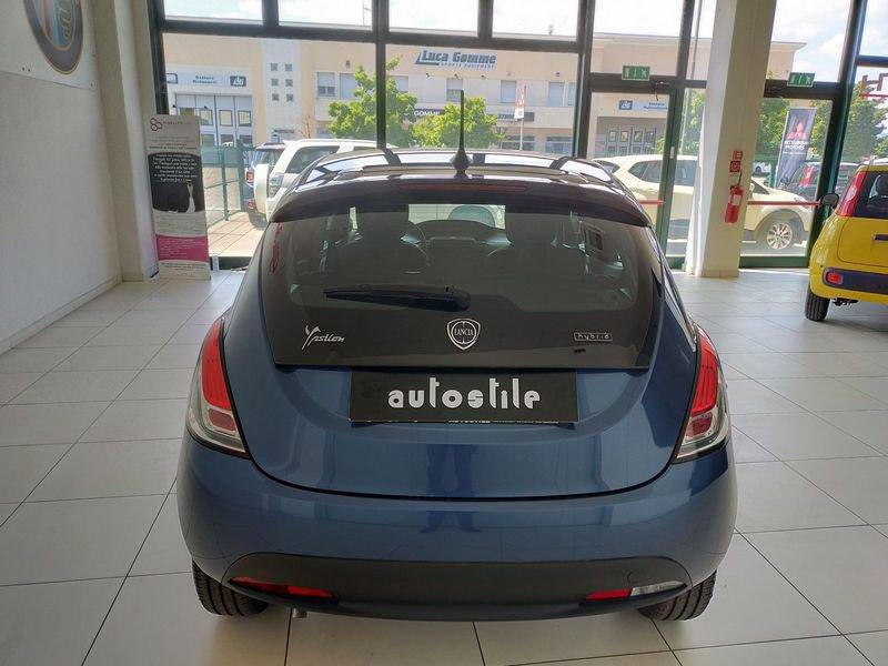 Lancia Ypsilon 1.0 FireFly 5 porte S&S Hybrid Silver Plus KM0