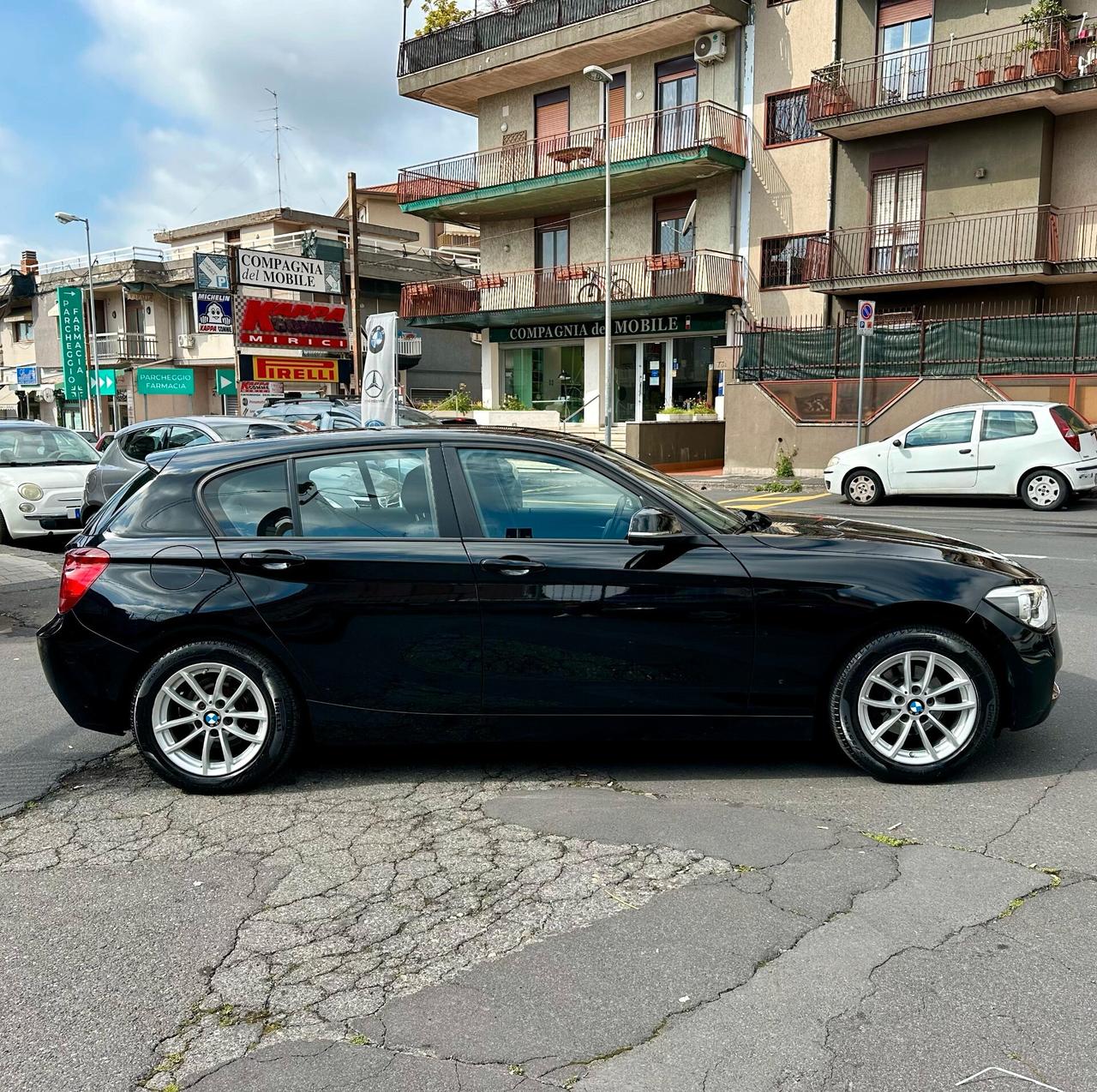 Bmw 116 116d 5p. Urban