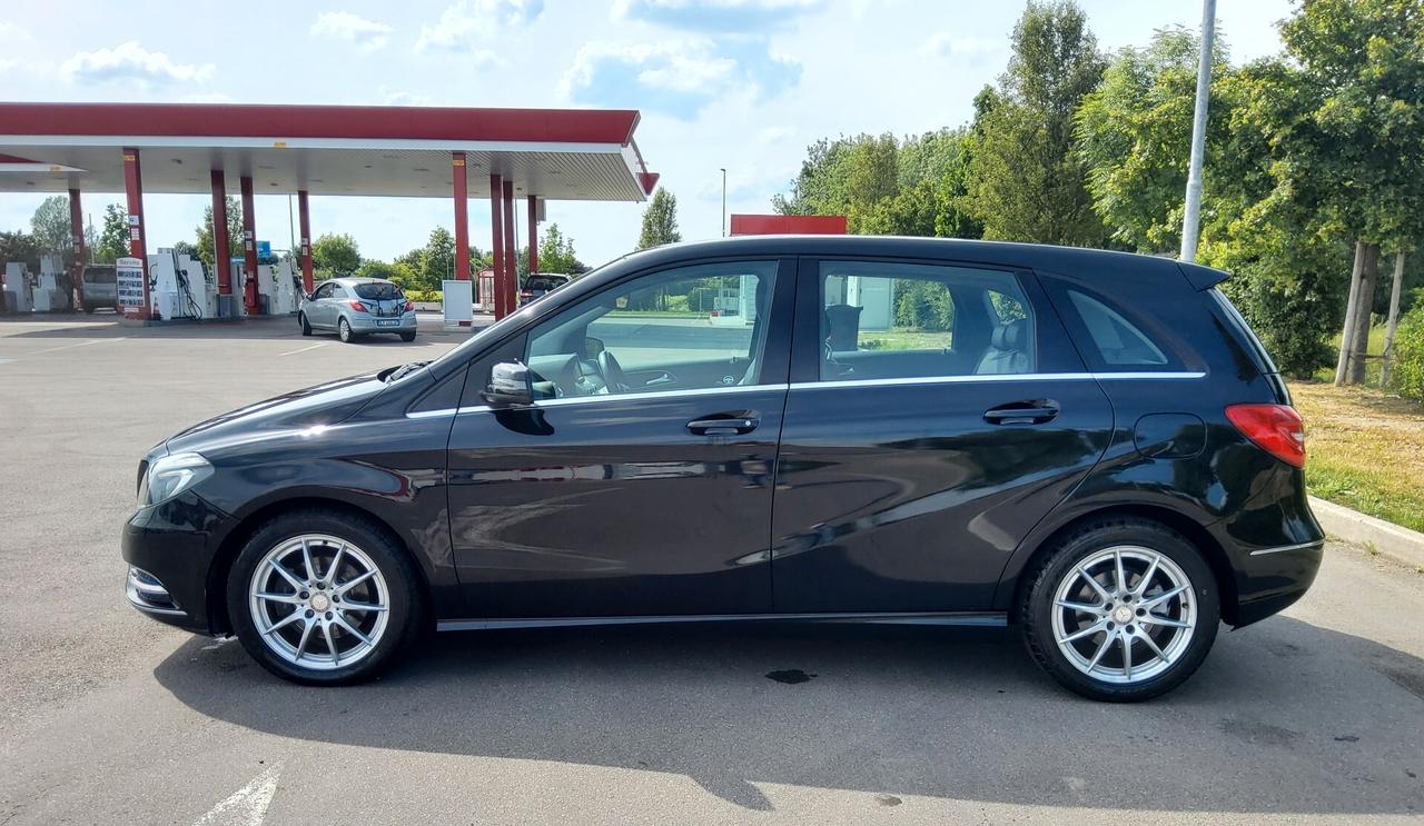 Mercedes-benz B 200 CDI Automatic Premium
