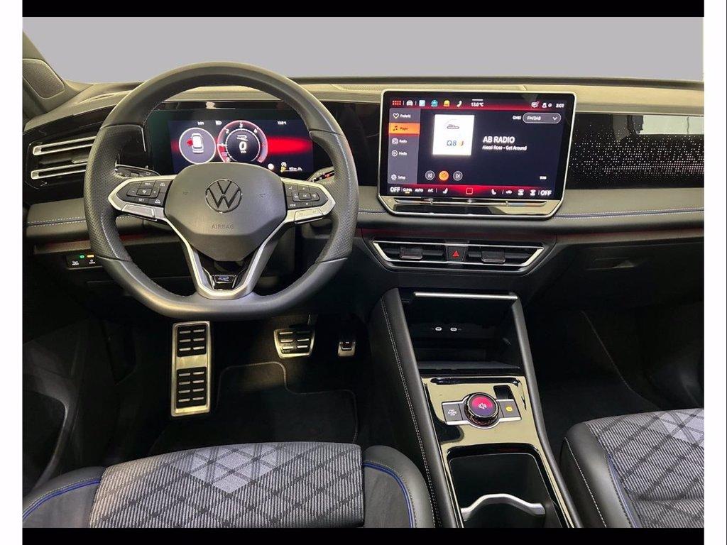 VOLKSWAGEN Tiguan 2.0 tdi r-line 150cv dsg del 2025