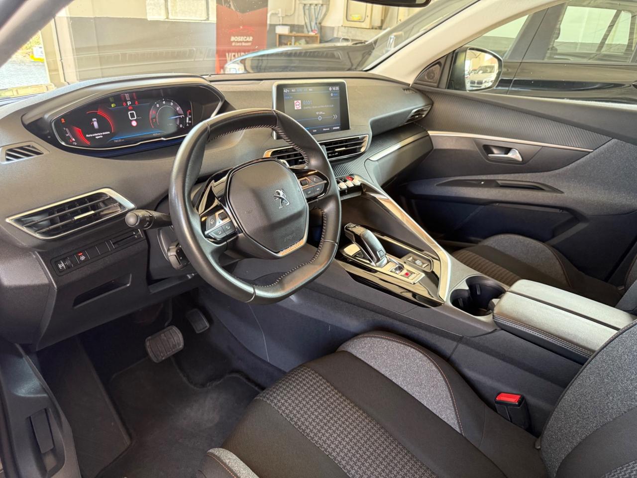 Peugeot 3008 PureTech Turbo 130 S&S EAT8 Active Pack