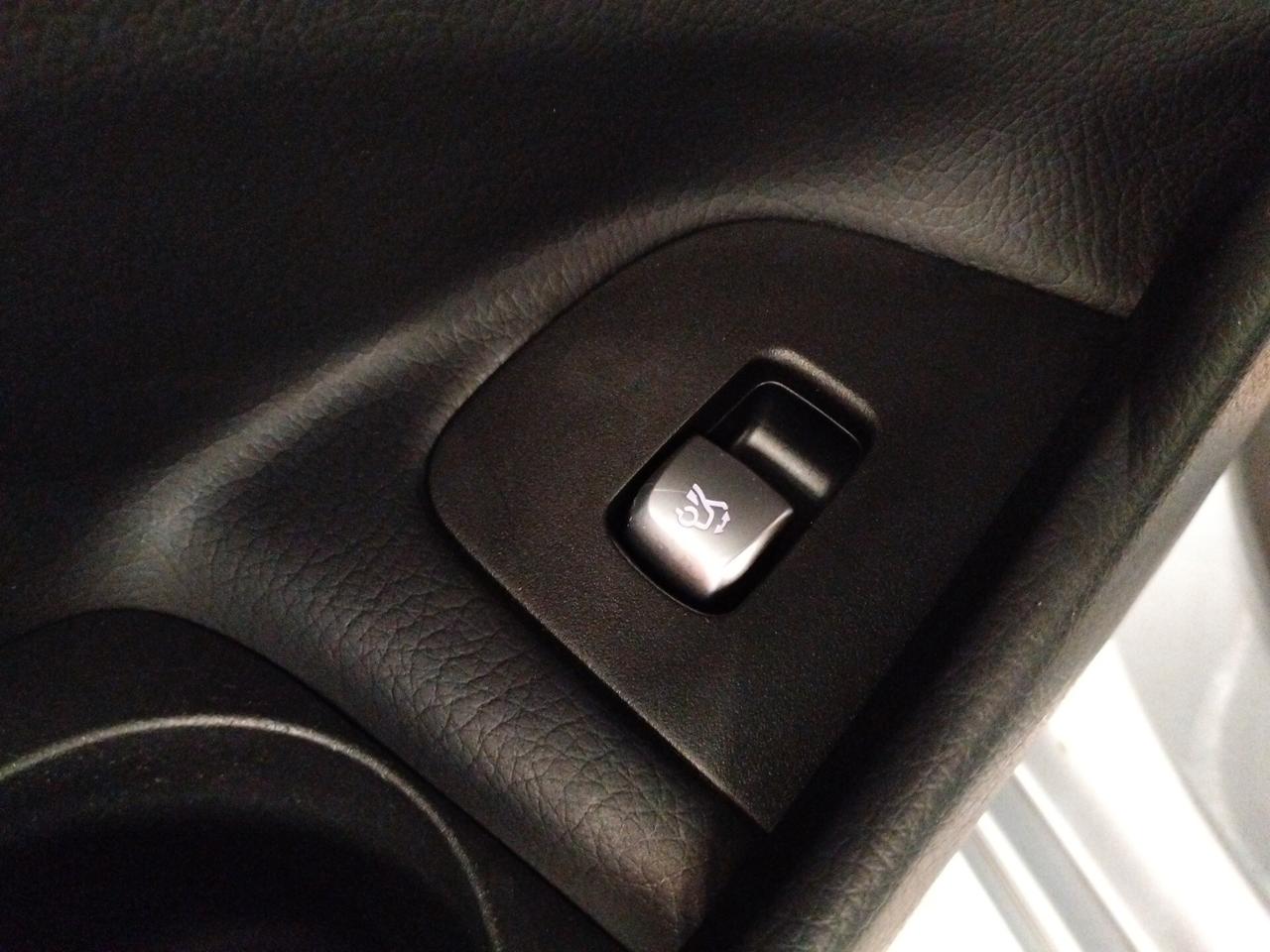 Mercedes-Benz E 220 S213 SW mhev Sport auto