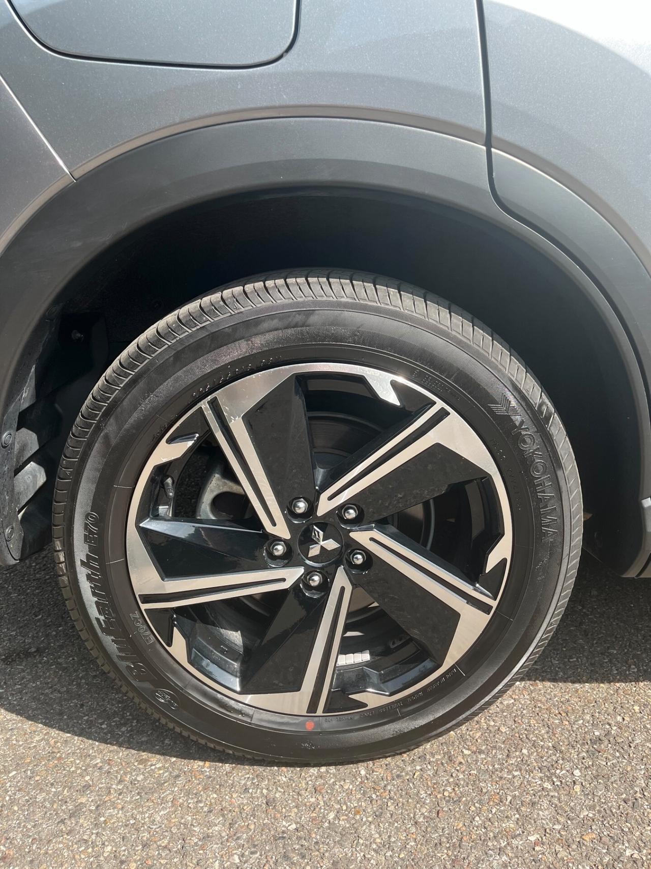 Mitsubishi Eclipse Cross ECLIPSE CROSS 2.4 PHEV INSTYLE SDA PACK 0 AUTO