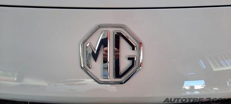 MG MG3 MG3 1.5 Standard DA €13600 DETAX!!