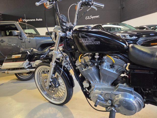 HARLEY-DAVIDSON 883 Sportster XL 883