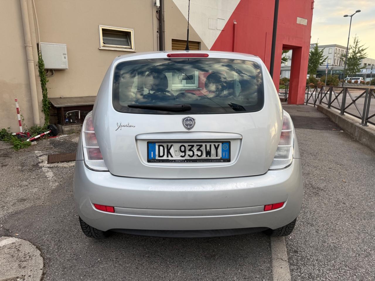 Lancia Ypsilon 1.2 Argento