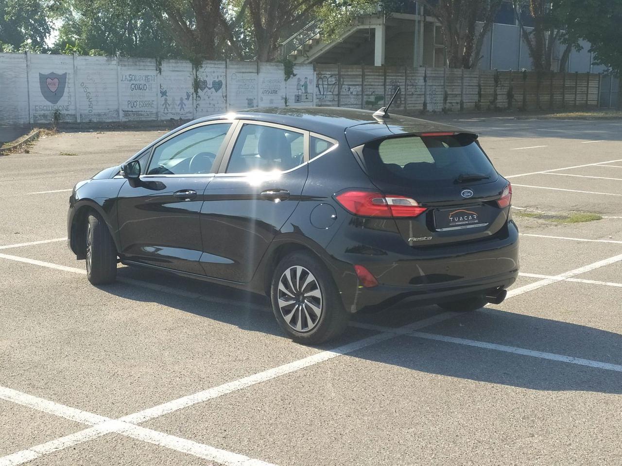 Ford Fiesta Titanium 1.1 75 cv GPL #11526