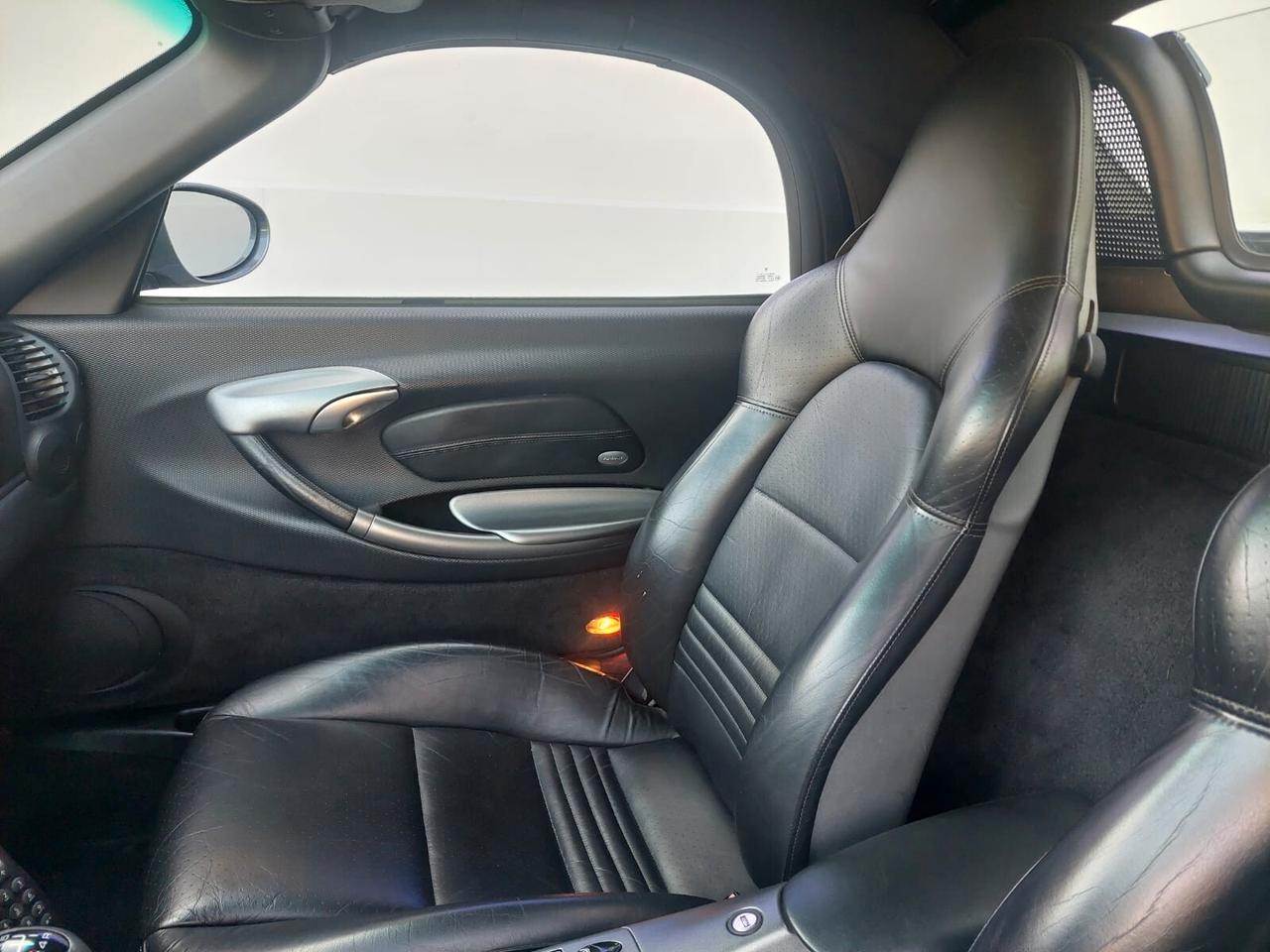 Porsche Boxster 2.7i 24V cat