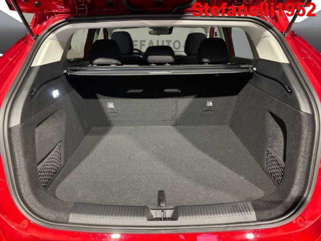 MG HS NEW Hybrid+ Comfort Ibrida - RED-RSJ - Tessuto