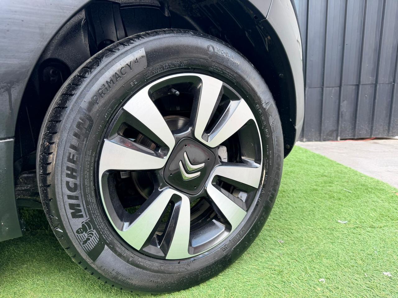 Citroen C3 PureTech 110 S&S Shine