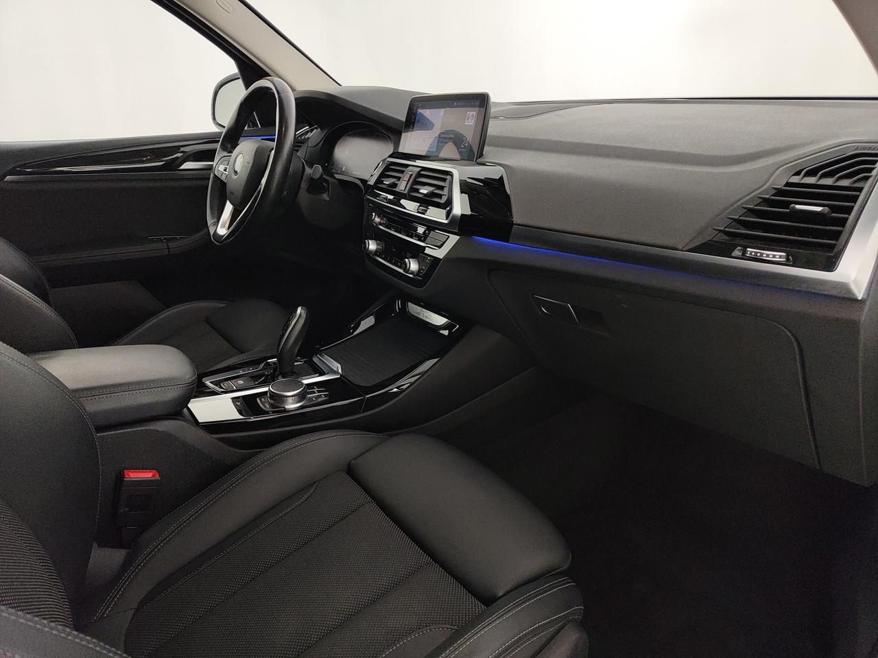 BMW X3 xdrive20d mhev 48V xLine auto