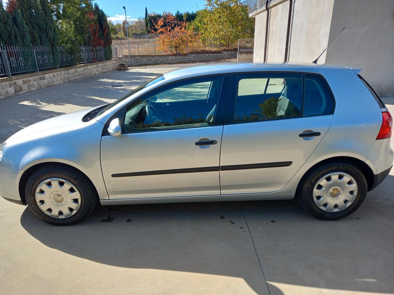 Volkswagen Golf 1.9 TDI 5p. Comfortline