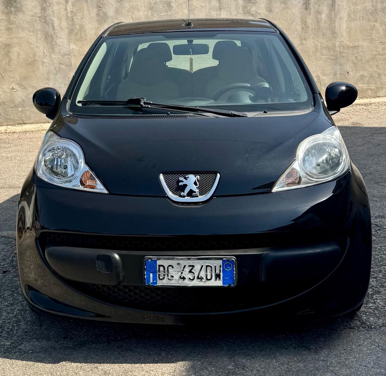 Peugeot 107 1.0 68CV 5p. Sweet Years