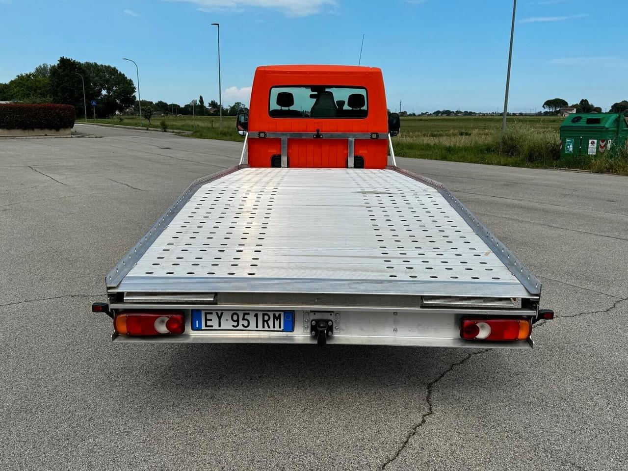 Carroatrezzi Renault Master Full aluminio 2015