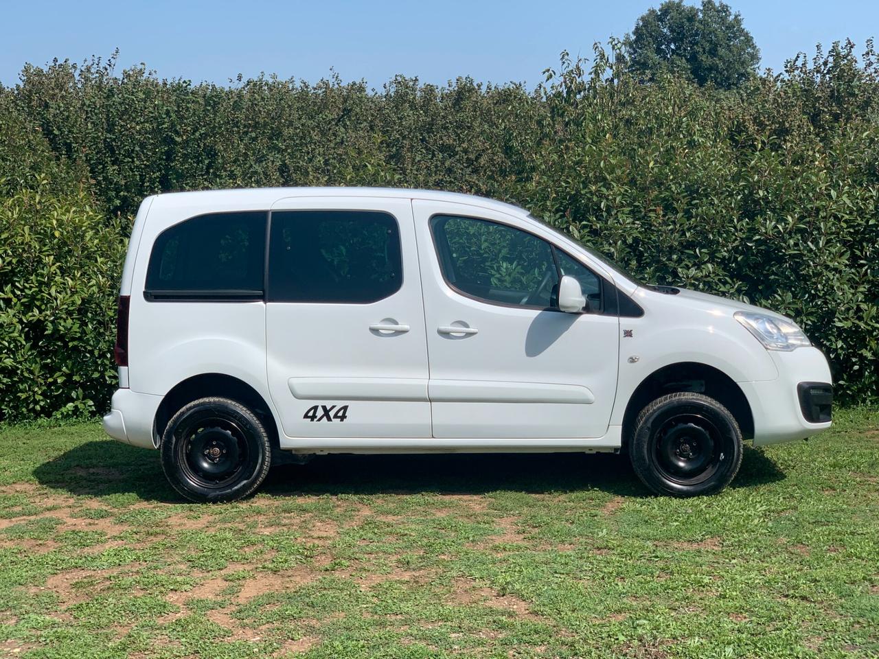 Peugeot Partner Tepee BlueHDi 100 4x4 Active Traction Control Plus