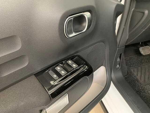 Citroen C3 PureTech 110 S&S EAT6 Shine
