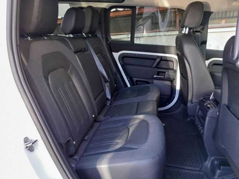 Land Rover Defender 2.0 SD4 240 110 S AWD auto