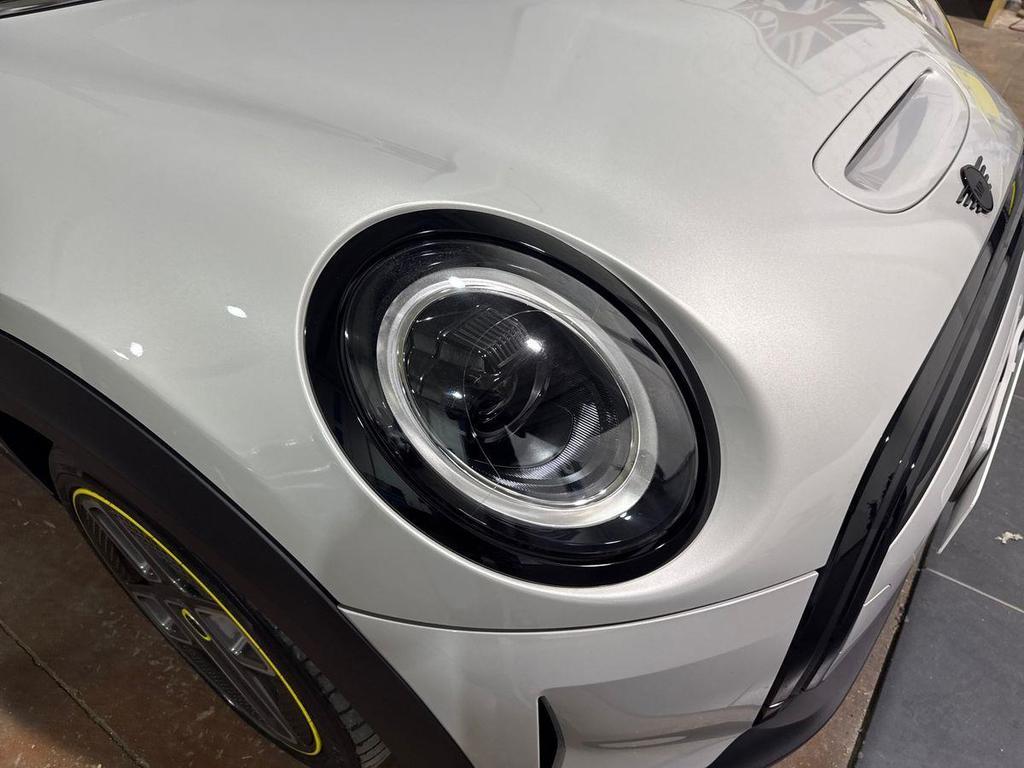 Mini Cooper SE 3p Classic auto